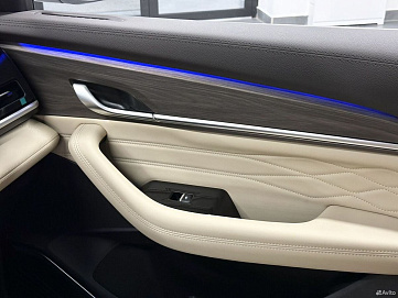 Geely Monjaro, 2024г, передний привод, автомат