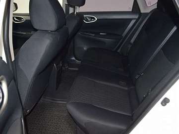 Nissan Sentra, 2015г, передний привод, вариатор