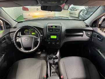Kia Sportage, 2009г, передний привод, механика