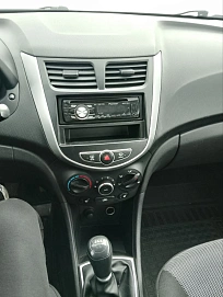 Hyundai Solaris, 2011г, передний привод, механика