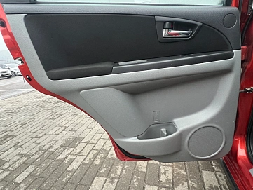 Suzuki SX4, 2010г, передний привод, механика