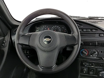 Chevrolet Niva, 2015г, полный привод, механика