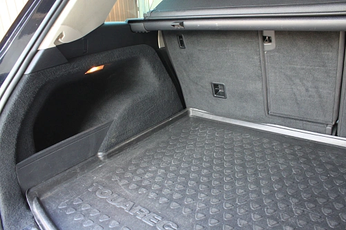 Volkswagen Touareg, 2016г, полный привод, автомат