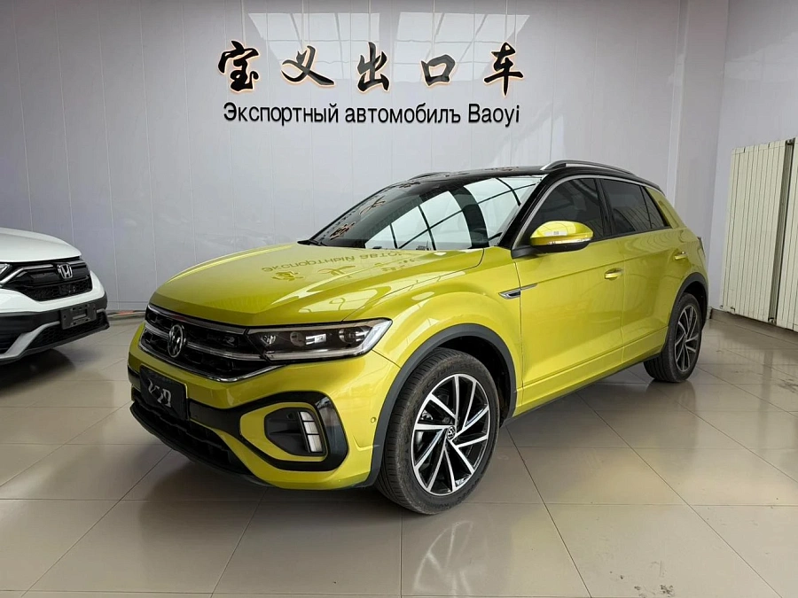 Volkswagen T-Roc, 2023г., передний привод, робот