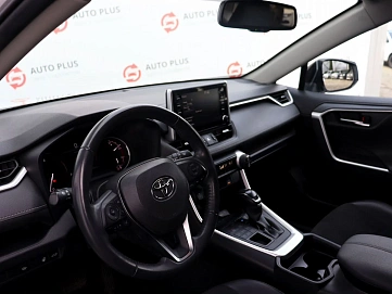 Toyota RAV4, 2021г, полный привод, вариатор