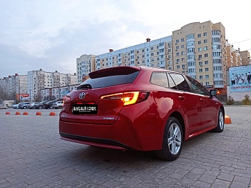 Toyota Corolla, 2019г, передний привод, вариатор
