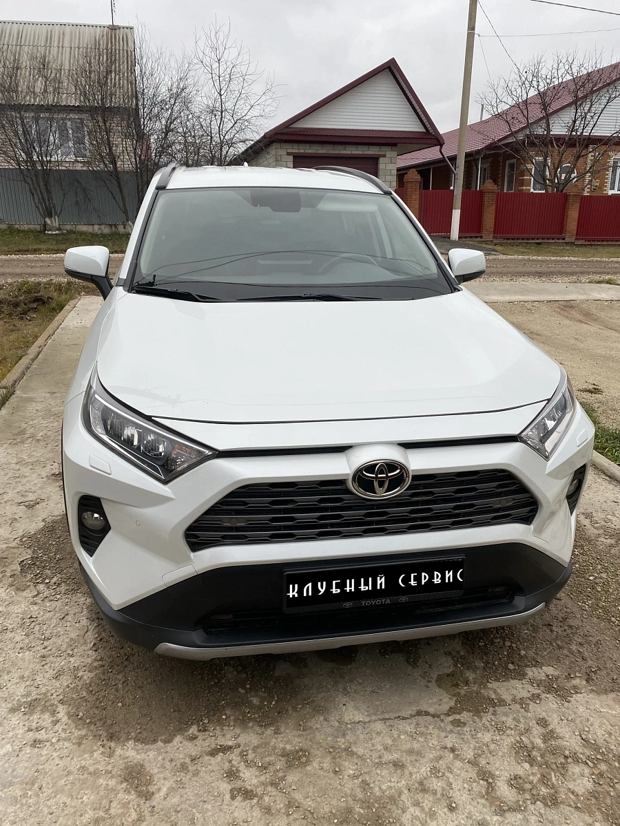Toyota RAV4, 2021г., полный привод, вариатор