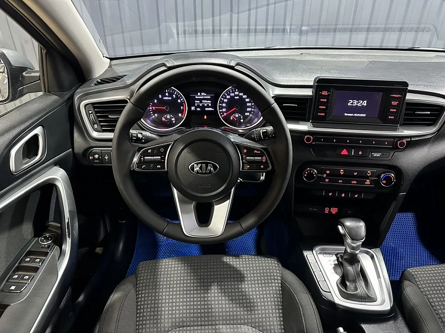 Kia Ceed, 2019г., передний привод, автомат
