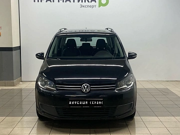 Volkswagen Touran, 2011г, передний привод, механика