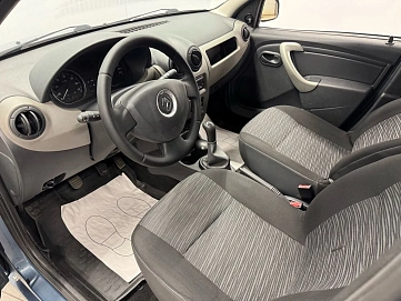 Renault Logan, 2012г, передний привод, механика