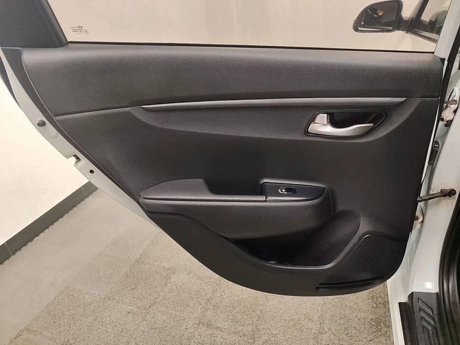 Kia Rio, 2019г., передний привод, механика