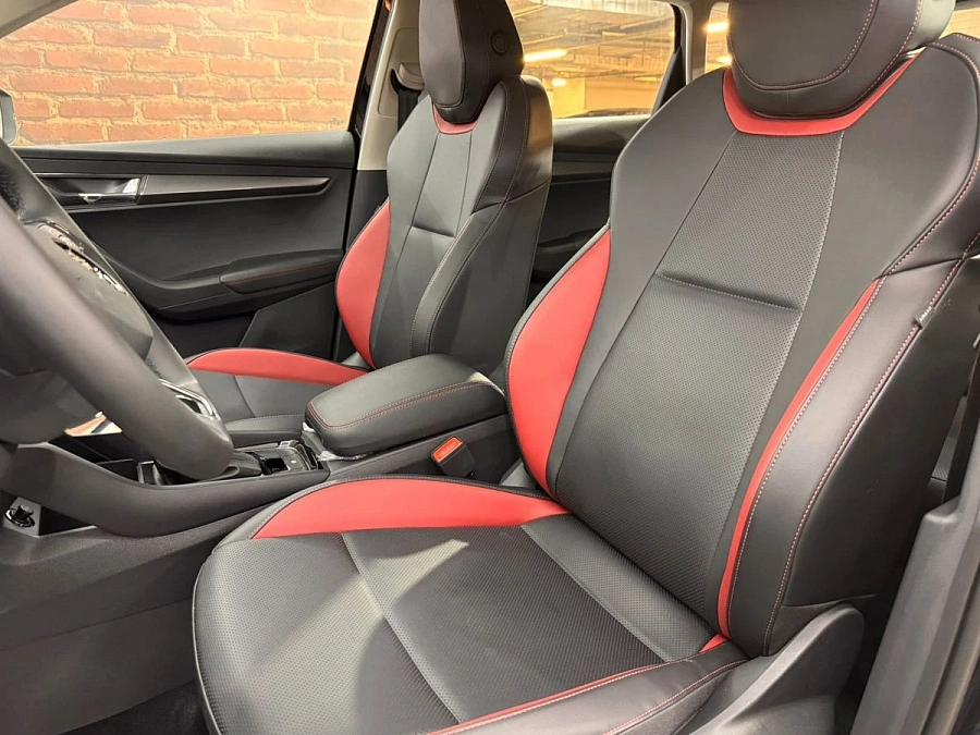 Skoda Karoq, 2025г., передний привод, робот