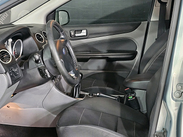 Ford Focus, 2010г, передний привод, механика