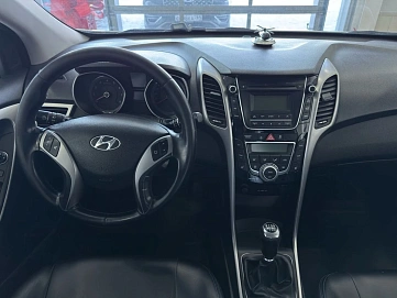 Hyundai i30, 2014г, передний привод, механика