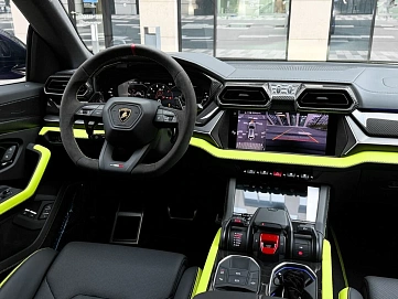 Lamborghini Urus, 2025г, полный привод, автомат