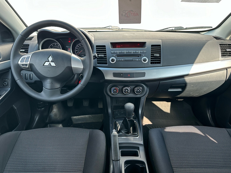 Mitsubishi Lancer, 2011г., передний привод, механика