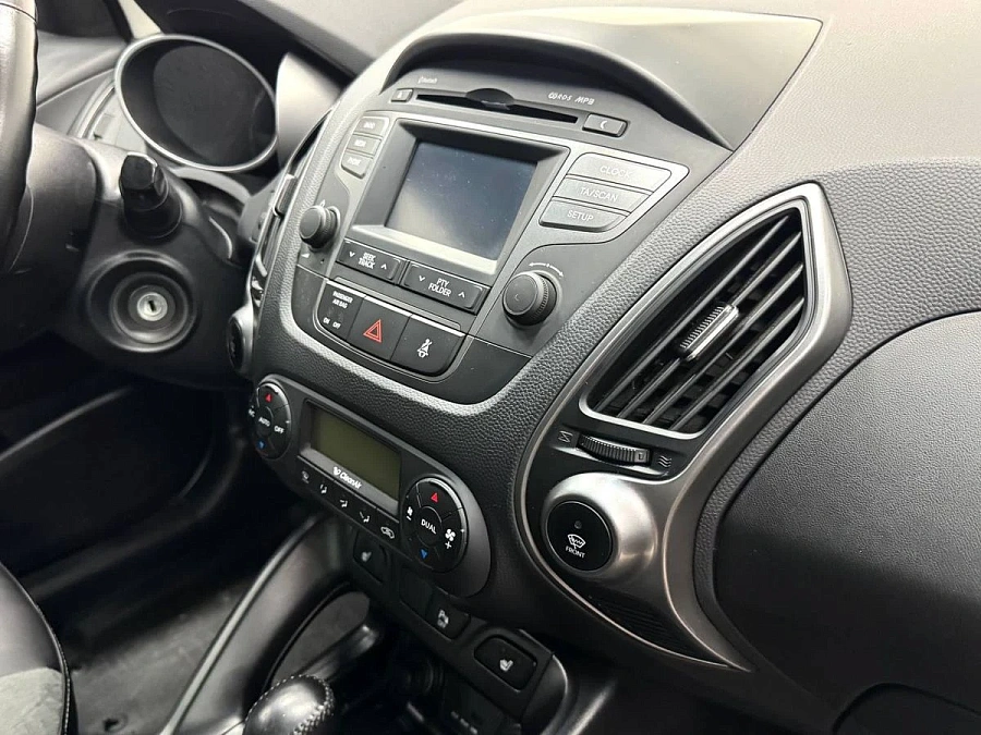 Hyundai ix35, 2014г., передний привод, автомат