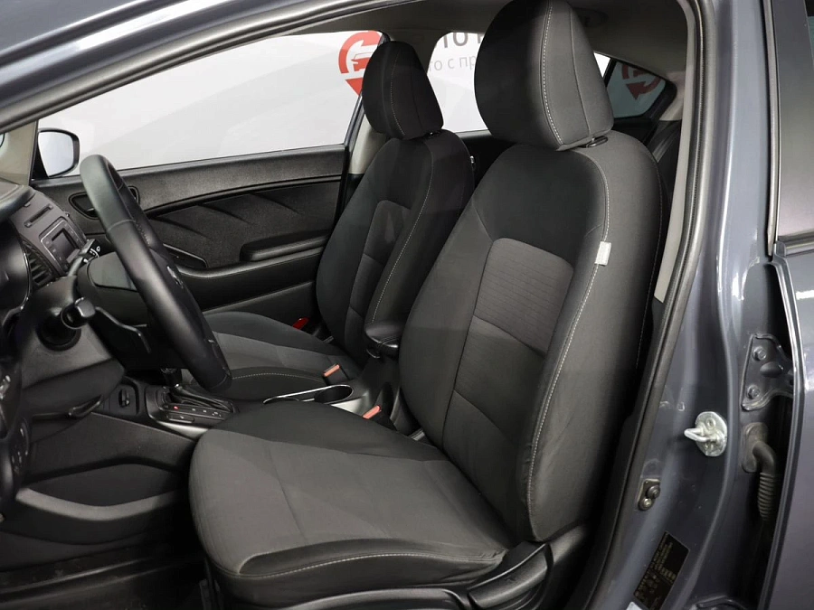 Kia Cerato, 2013г., передний привод, автомат