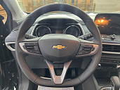 Chevrolet Tracker, 2023г., передний привод, автомат