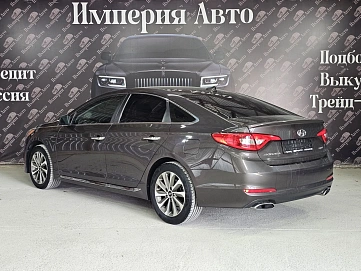 Hyundai Sonata, 2015г, передний привод, автомат