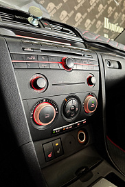 Mazda 3, 2006г, передний привод, автомат