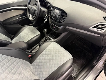 Lada (ВАЗ) Vesta, 2019г, передний привод, механика