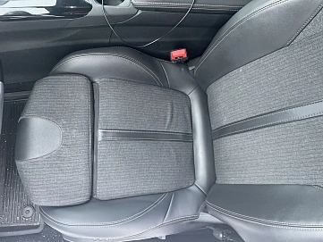 Peugeot 5008, 2020г, передний привод, автомат