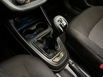 Lada (ВАЗ) Vesta, 2019г, передний привод, механика