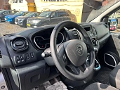Opel Vivaro, 2017г., передний привод, механика
