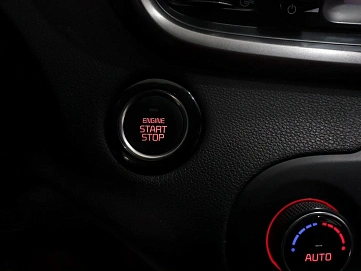 Kia , 2020г., полный привод, автомат