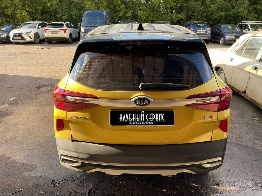 Kia Seltos, 2020г., передний привод, робот