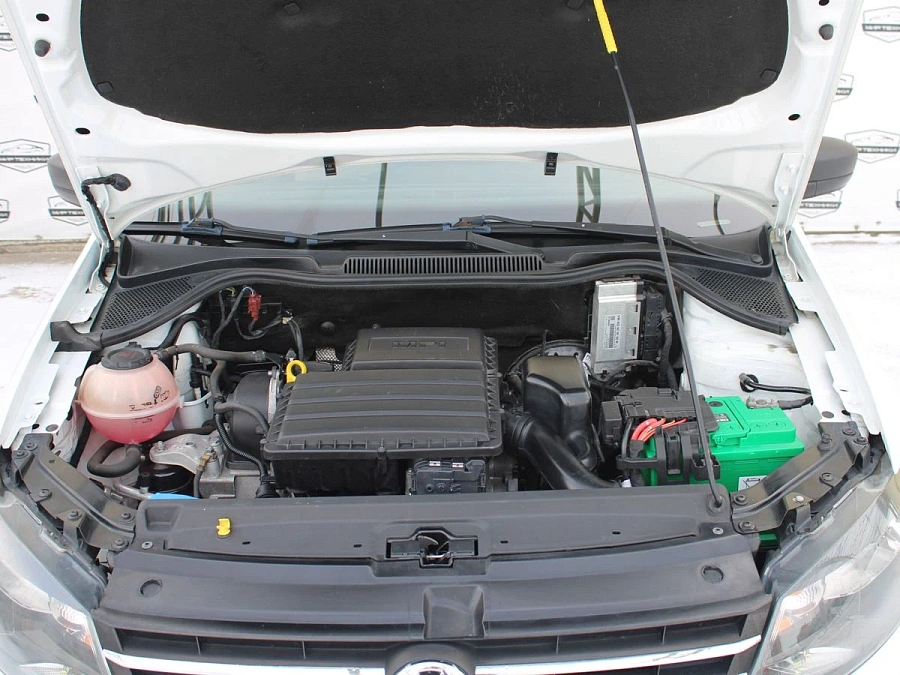 Volkswagen Polo, 2019г., передний привод, механика