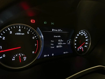Kia Seltos, 2020г, полный привод, вариатор