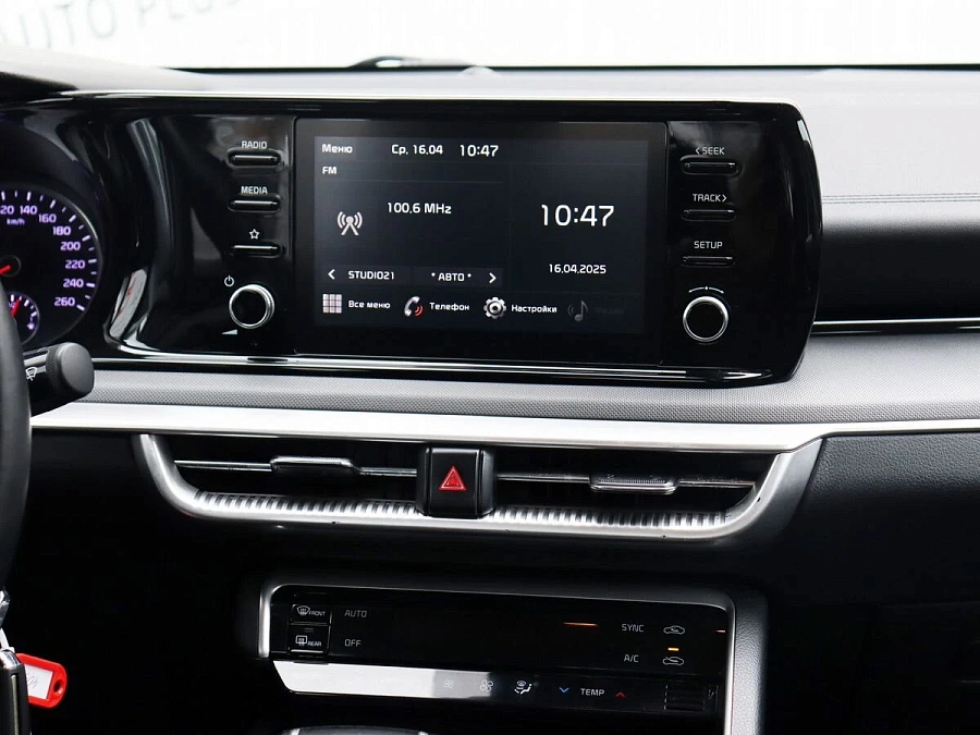 Kia K5, 2021г., передний привод, автомат
