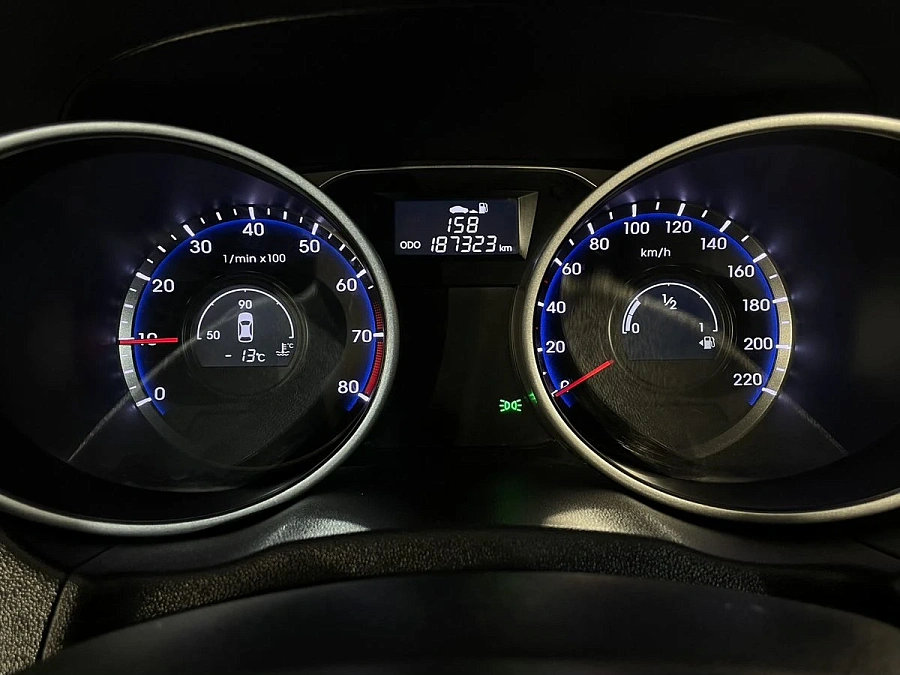 Hyundai ix35, 2012г., передний привод, механика