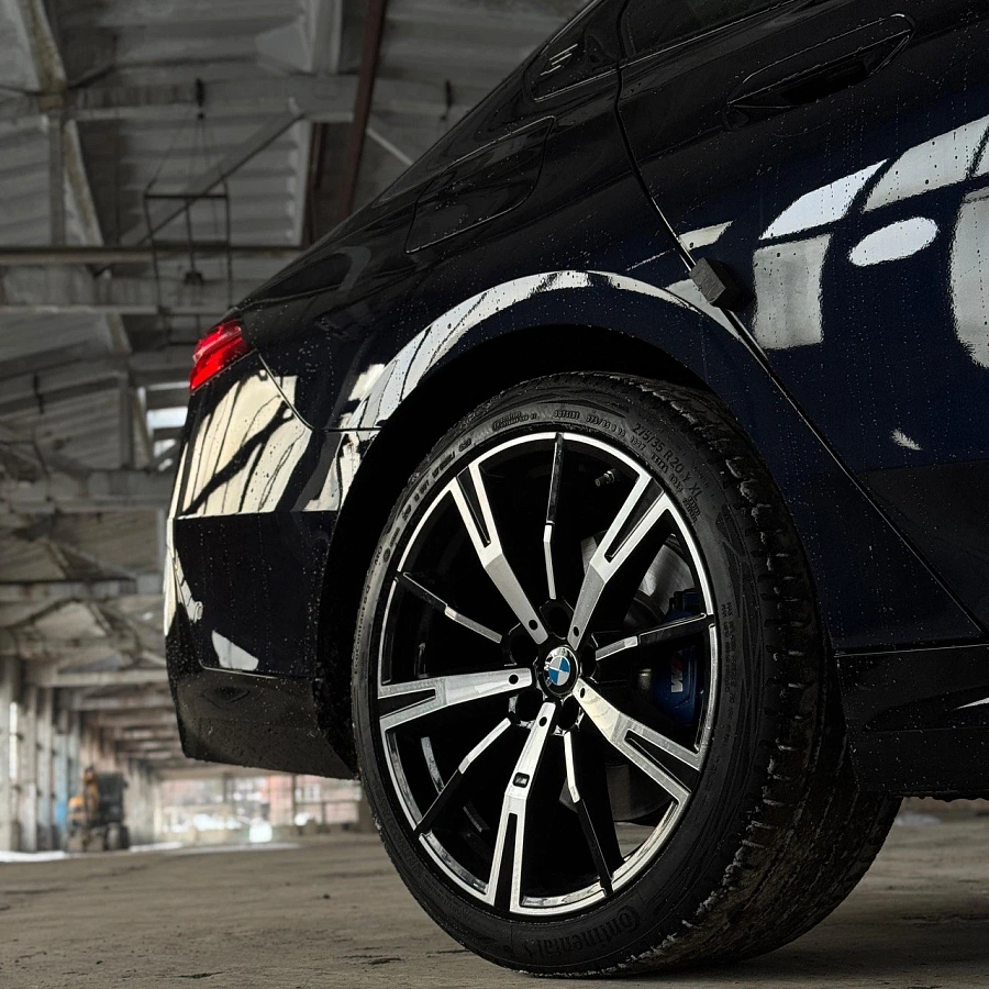 BMW 5 серии, 2025г., полный привод, автомат