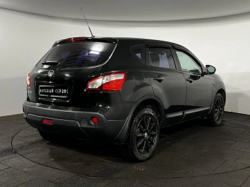 Nissan Qashqai, 2011г, передний привод, вариатор