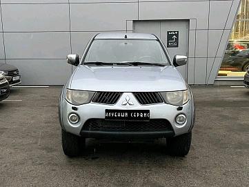 Mitsubishi L200, 2013г, задний привод, механика