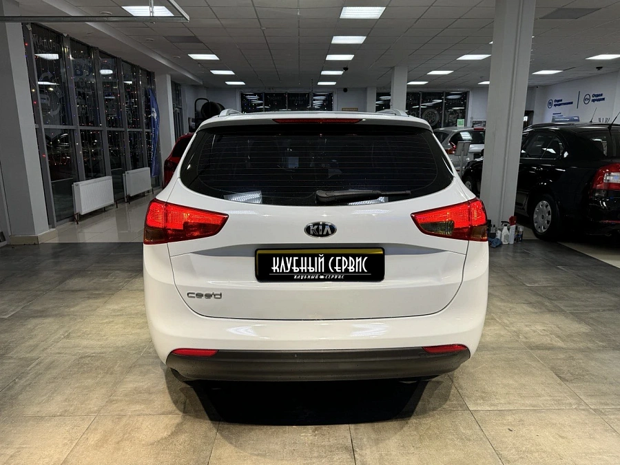 Kia Ceed, 2014г., передний привод, механика