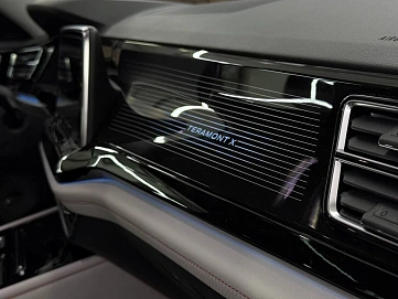 Volkswagen , 2025г., полный привод, робот