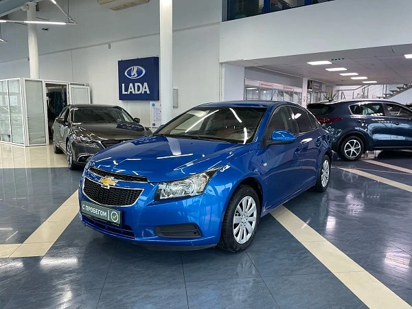 Chevrolet Cruze, 2009г., передний привод, автомат