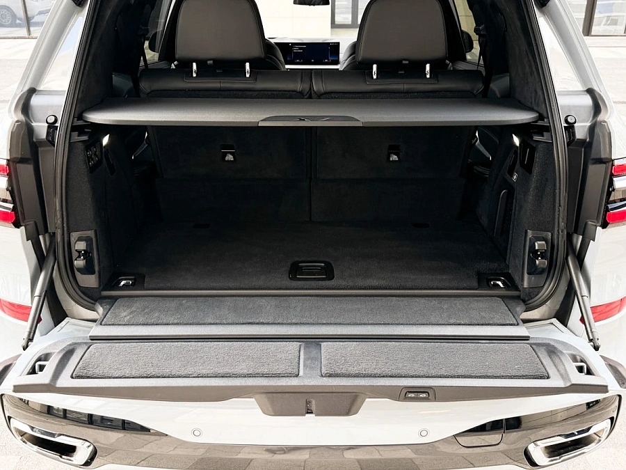 BMW X7, 2022г., полный привод, автомат
