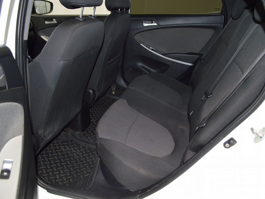 Hyundai Solaris, 2014г., передний привод, механика