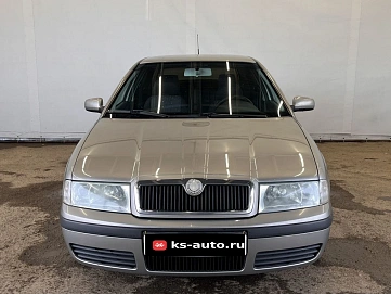 Skoda Octavia, 2008г, передний привод, механика