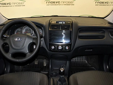 Kia Sportage, 2009г, передний привод, механика