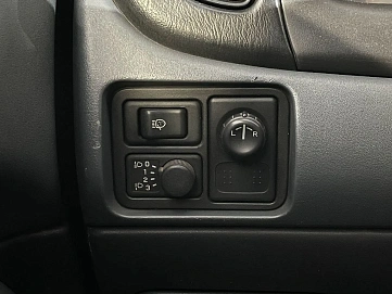 Nissan Almera, 2005г, передний привод, механика