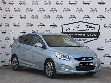 Hyundai Solaris, 2013г, передний привод, автомат