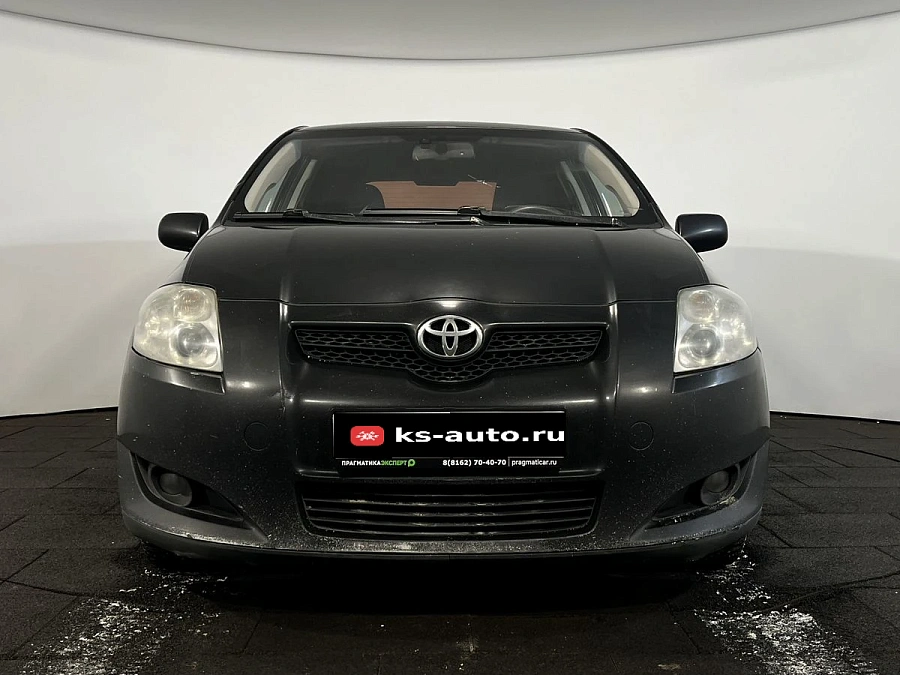 Toyota Auris, 2008г., передний привод, робот