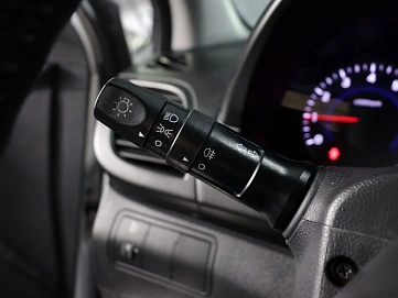 Hyundai Solaris, 2012г, передний привод, механика