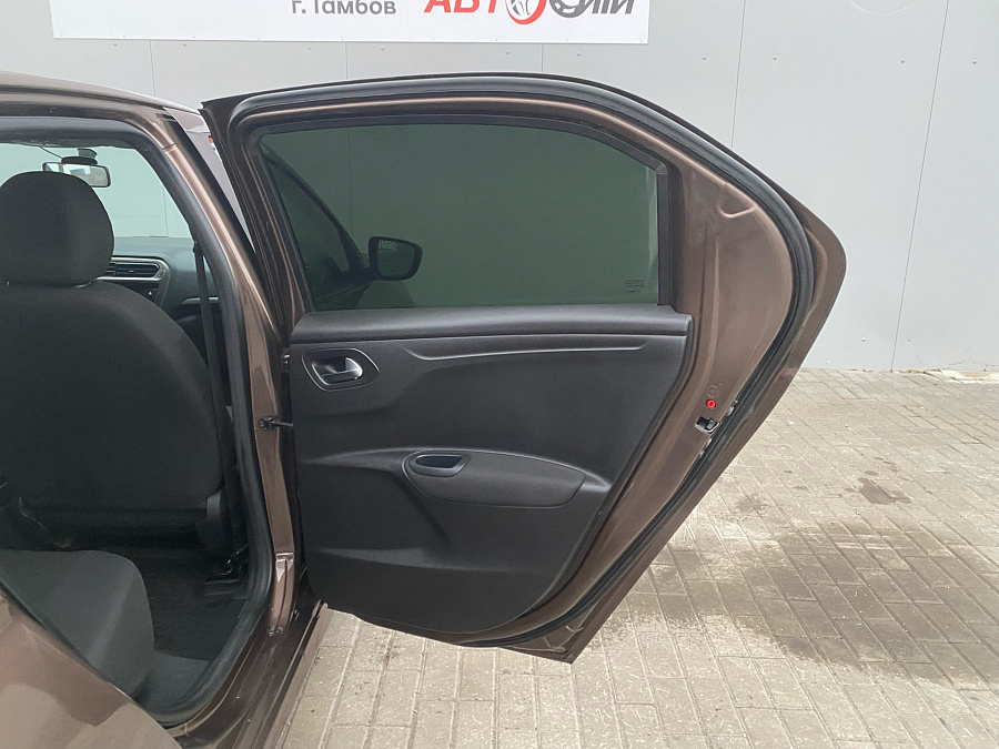 Peugeot 301, 2013г., передний привод, механика